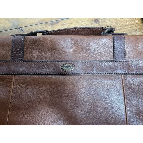 Vintage Fossil Leather Messenger Briefcase Brown Bag - Picture 6 of 15